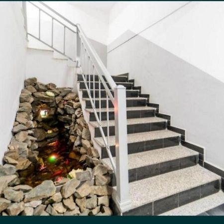 Apart Uta3 Apartment Arad Exterior foto